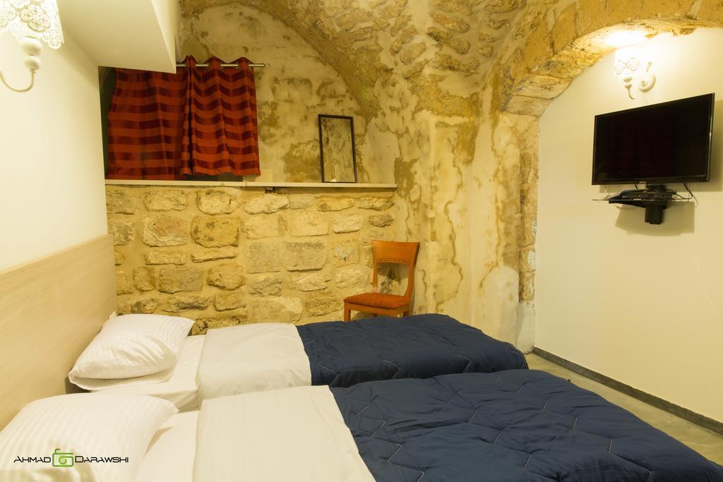 Al-Hakim Boutique Hotel Old Town Nazareth Room photo